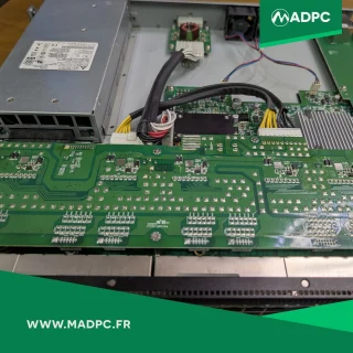 Instagram post from madpc.fr. This post is in position 7.